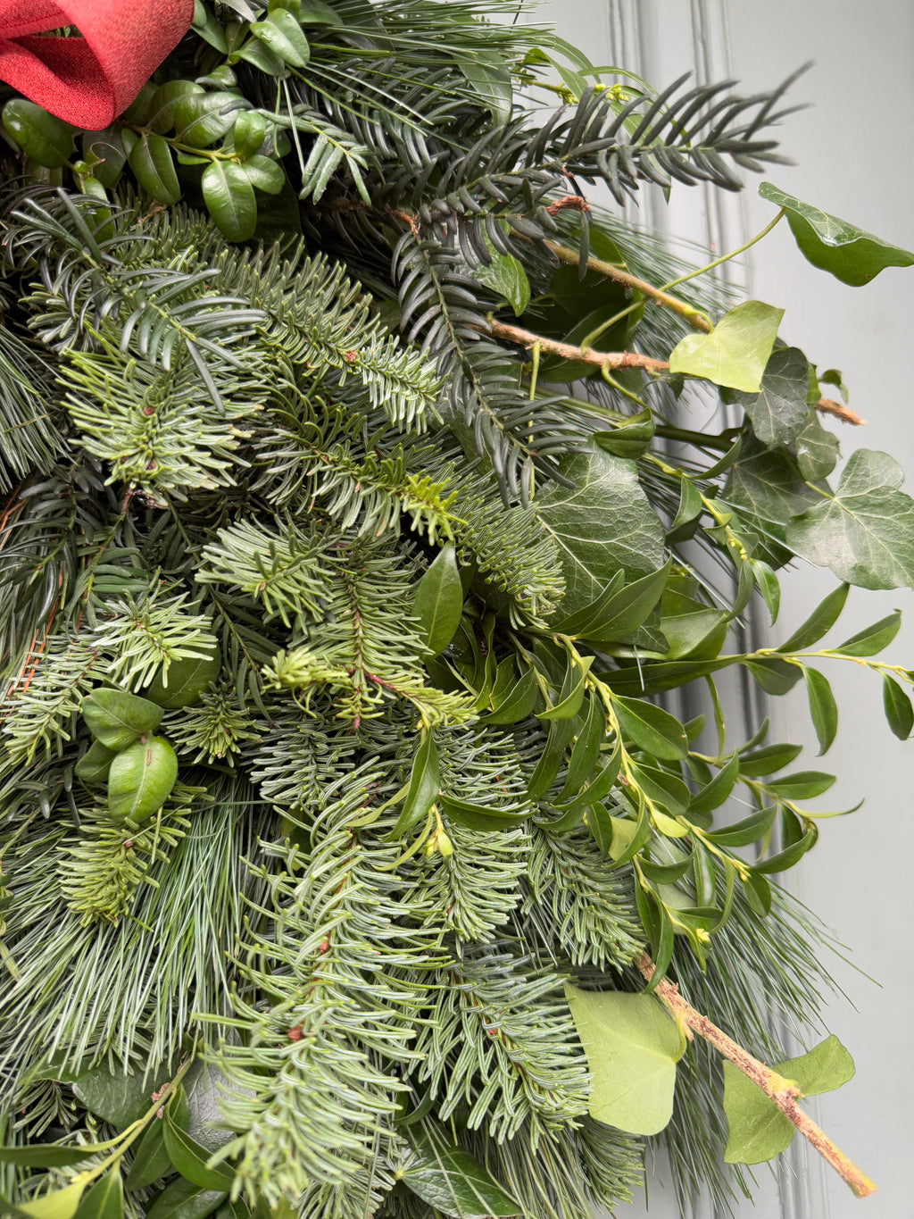 Wreath Base (Plain) and Bow Selection