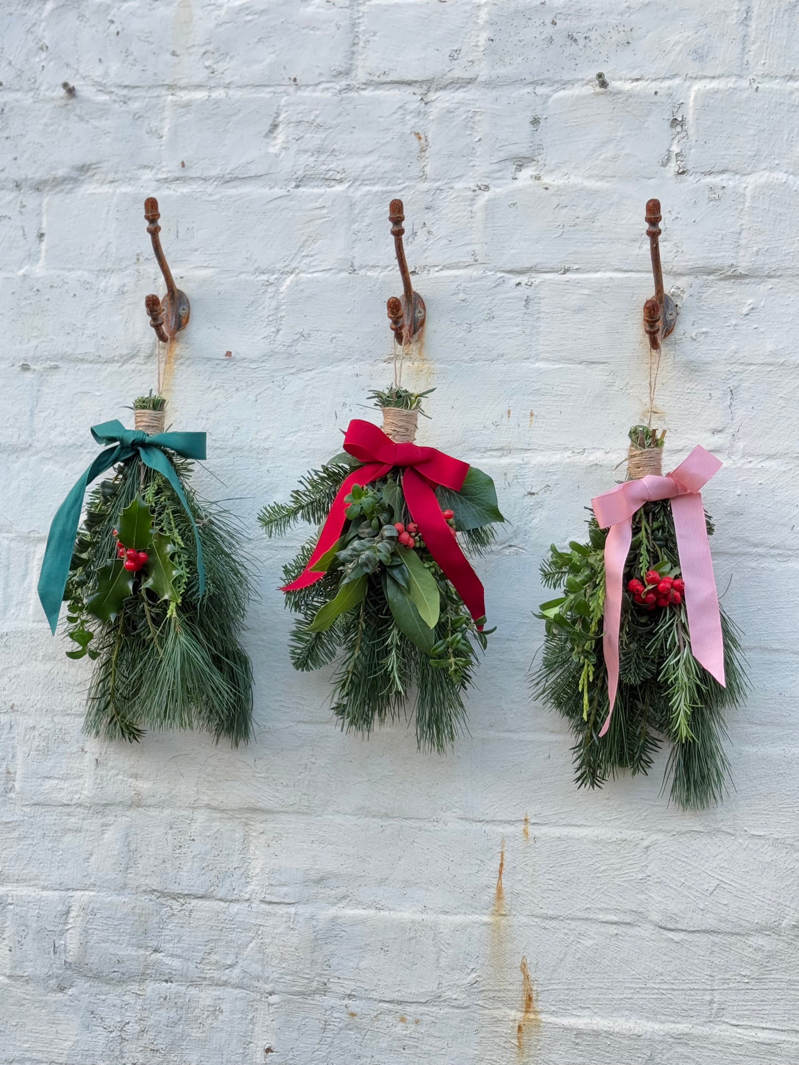 Mini Christmas Swag (single)