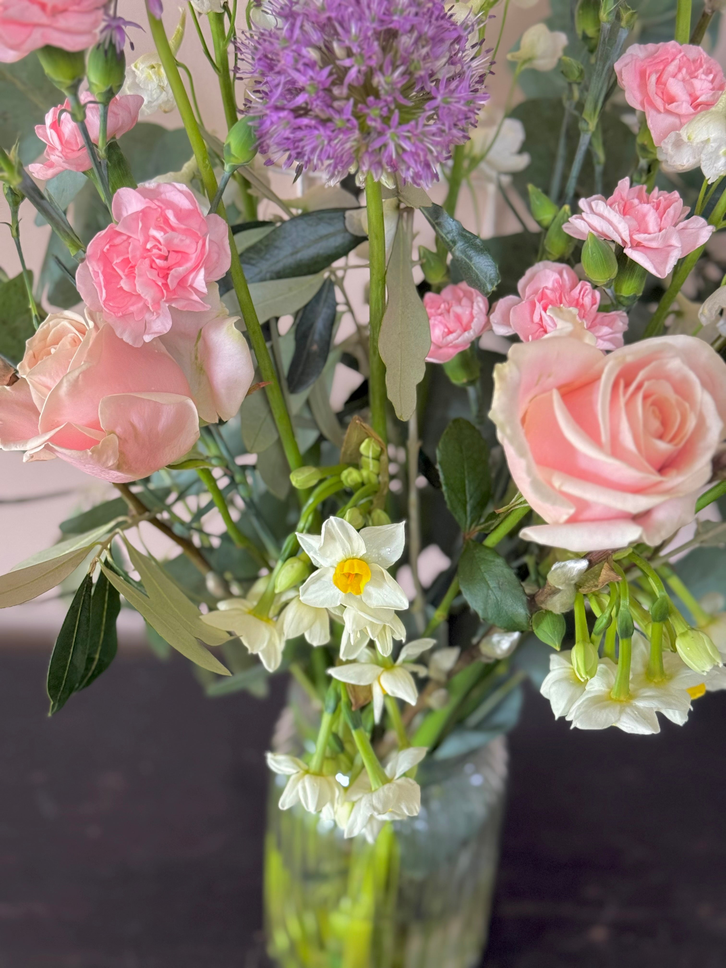 Mothers Day Spring Deluxe